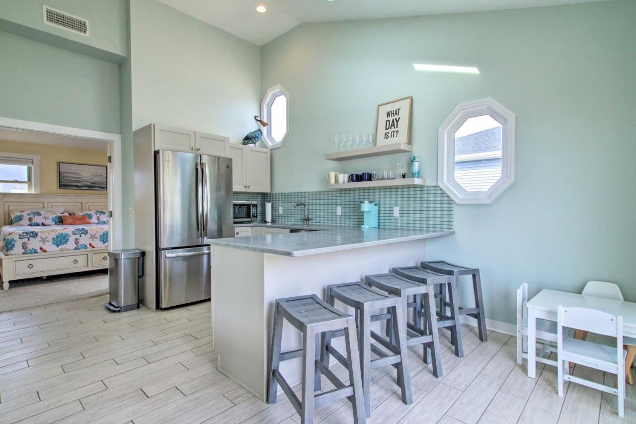 Idyllic South Bethany Home With Private Beach Access เบทานีบีช ภายนอก รูปภาพ