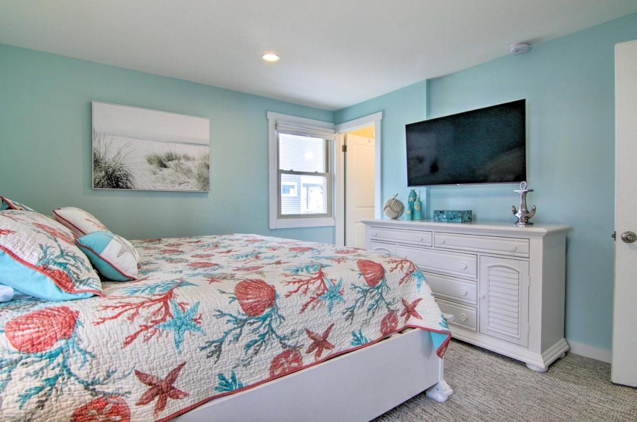 Idyllic South Bethany Home With Private Beach Access เบทานีบีช ภายนอก รูปภาพ